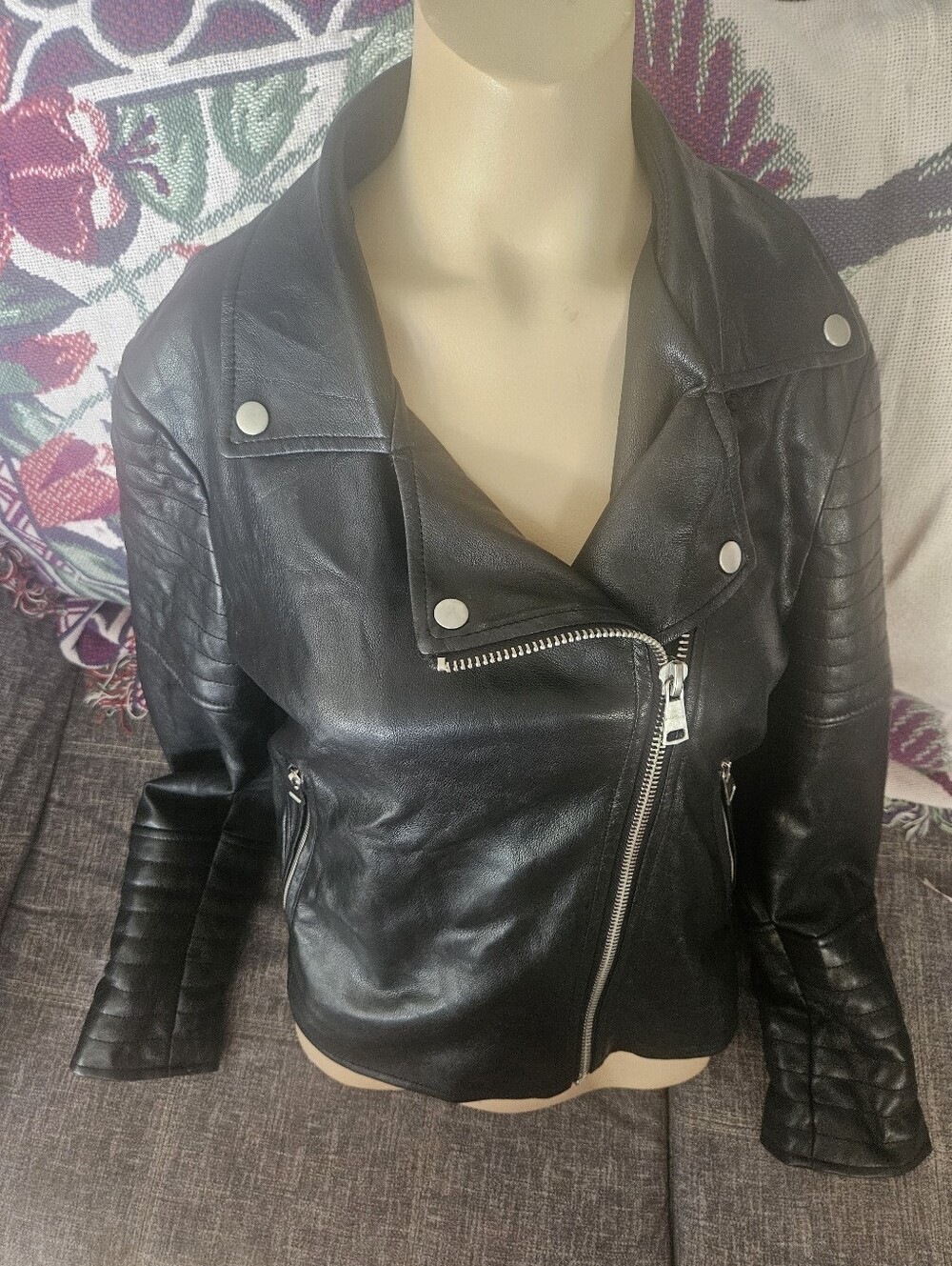 7 For All Mankind Faux Black Leather Moto Jacket. Large.